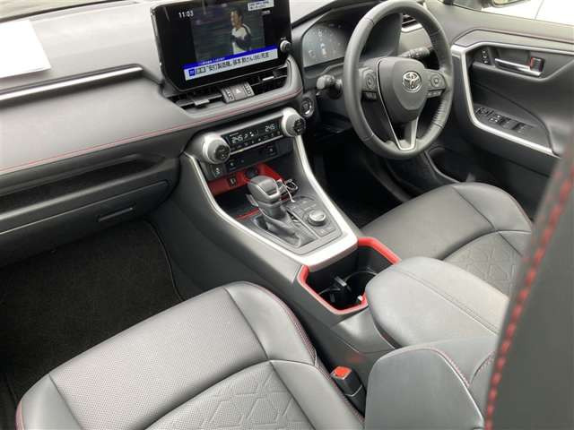 RAV42.0 アドベンチャー オフロードパッケージ II 4WD