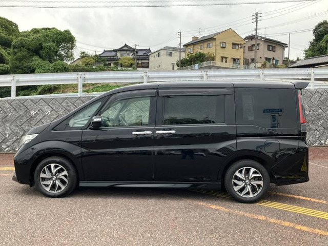 ステップワゴン1.5 スパーダ