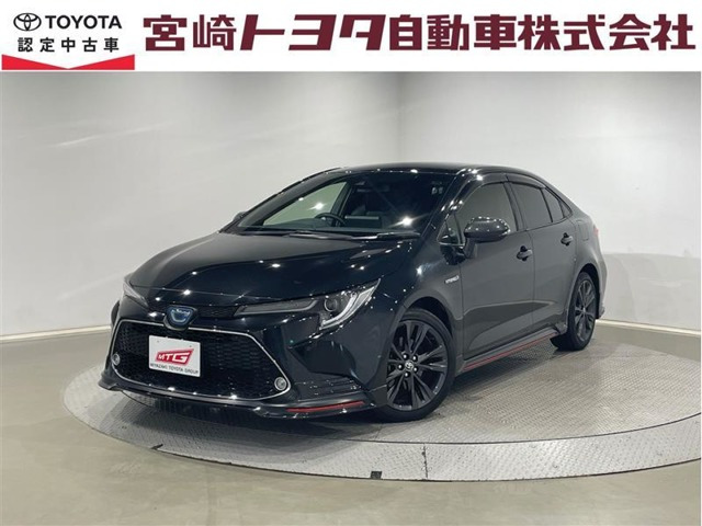 カローラ1.8 ハイブリッド W×B