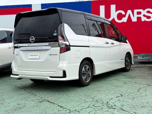 セレナ1.2 e-POWER ハイウェイスターV