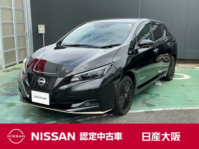 リーフe+ X 90周年記念車