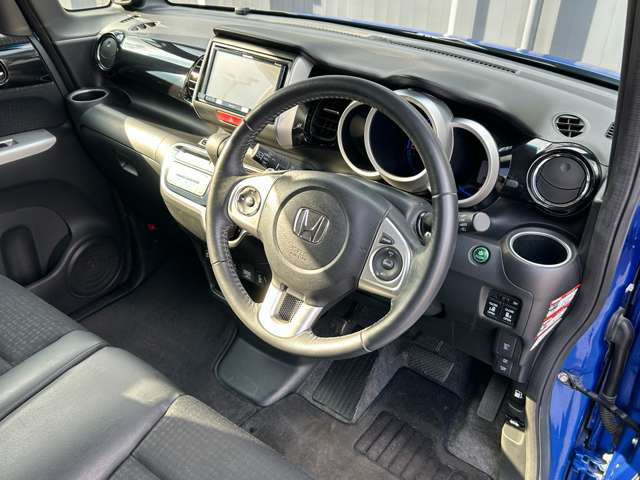 N-BOXカスタムG ターボ Lパッケージ 4WD