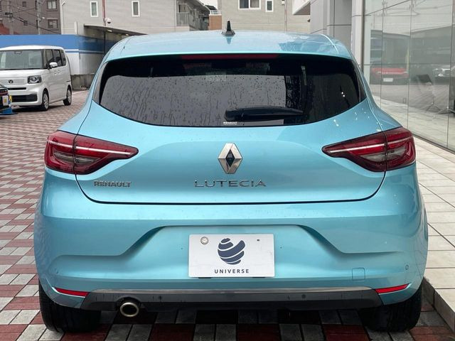 ●ご覧の通り綺麗な状態を維持しているお車ですが、小さなキズの状況や他の箇所のお写真もお送りできます。ご遠方の方でも安心してご検討いただける様、お客様のご希望に応じて出来る限りご対応させていただきます。