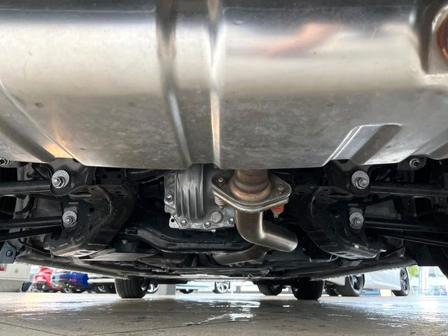 下回りがきれいなうちに、防錆加工の施工がオススメ。降雪地域はもちろん、沿岸部にお住いの方や、趣味でマリン・ウィンタースポーツをされる方にご好評いただいております。