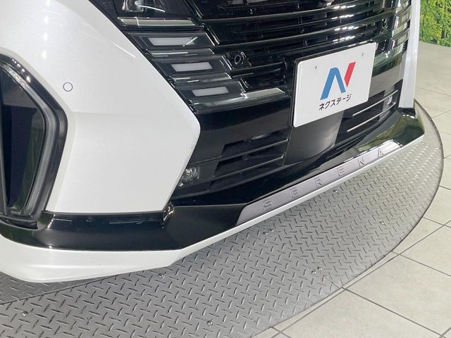セレナ1.4 e-POWER ハイウェイスターV