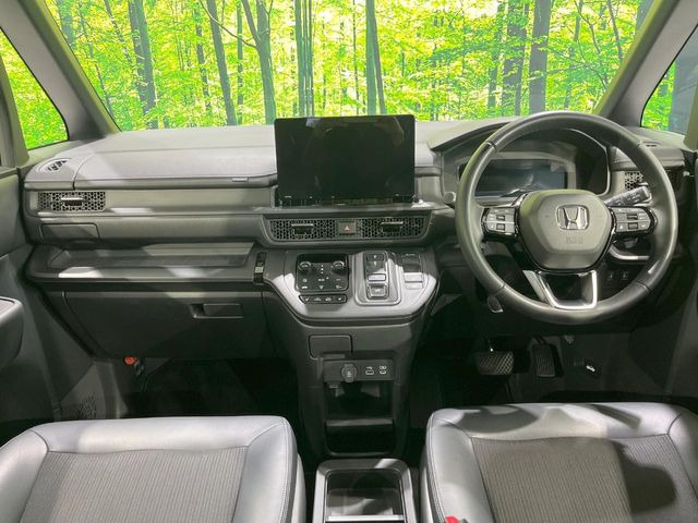 ステップワゴン2.0 e:HEV スパーダ