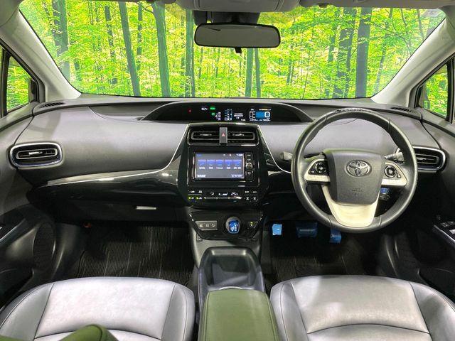 プリウス1.8 S ツーリングセレクション