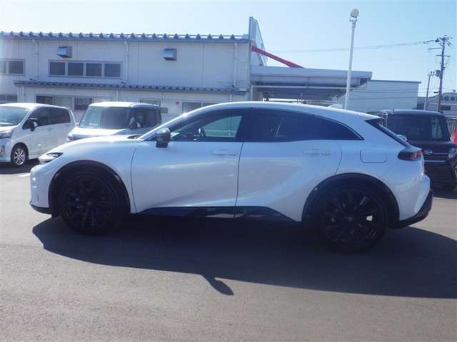 クラウンスポーツ2.5 Z E-Four 4WD