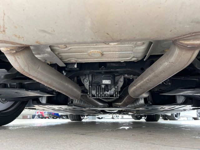 下回りがきれいなうちに、防錆加工の施工がオススメ。降雪地域はもちろん、沿岸部にお住いの方や、趣味でマリン・ウィンタースポーツをされる方にご好評いただいております。