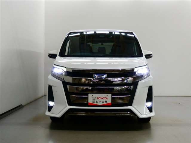 ノア1.8 ハイブリッド Si W×B II