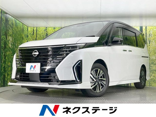 セレナ1.4 e-POWER ハイウェイスターV
