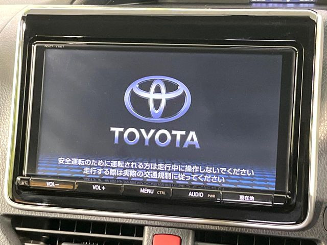 ヴォクシー2.0 ZS
