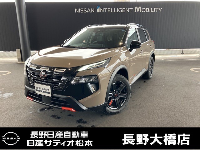 エクストレイル1.5 ロック クリーク e-4ORCE 4WD