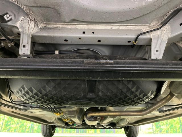 下回りがきれいなうちに、防錆加工の施工がオススメ。降雪地域はもちろん、沿岸部にお住いの方や、趣味でマリン・ウィンタースポーツをされる方にご好評いただいております。