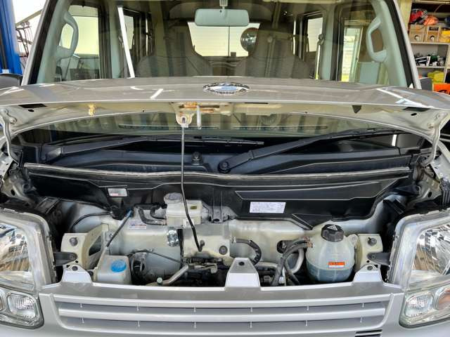 NV100クリッパーDX ハイルーフ 5AGS車 4WD