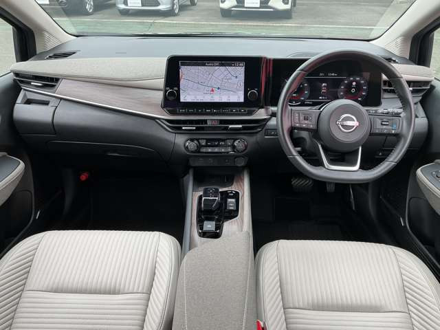 ノートオーラ1.2 G レザーエディション