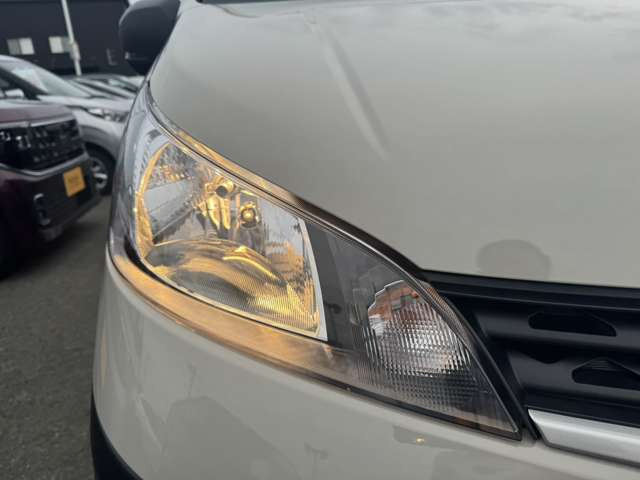 NV200バネットバン1.6 GX アウトドア ブラック エディション 4WD