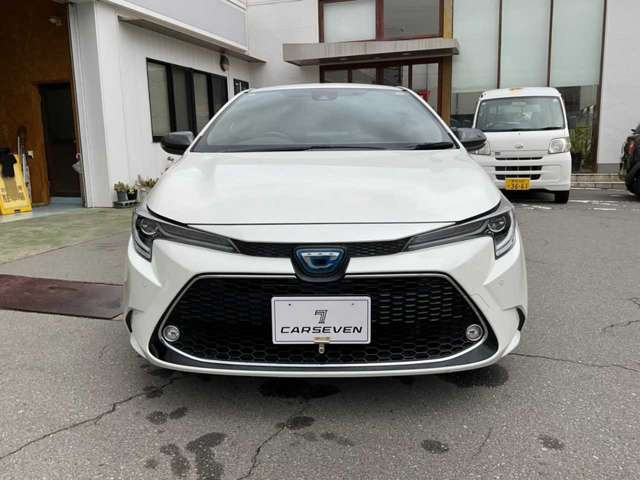 カローラツーリング1.8 ハイブリッド W×B E-Four 4WD