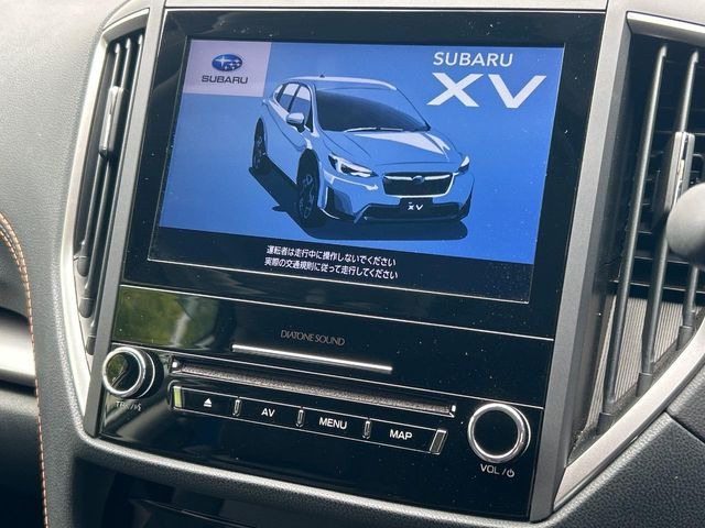 【純正ビルトインナビ】インテリアに溶け込むスタイリッシュな「専用設計ナビ」を装備♪視認性や操作性など基本性能にも優れ、より上質なカーライフをお楽しみいただけます。