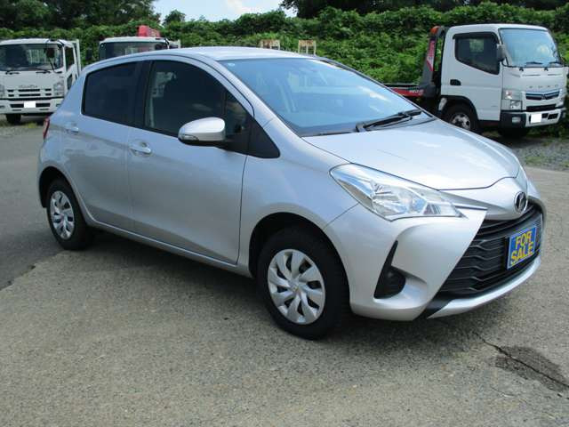 ヴィッツ1.3 F 4WD
