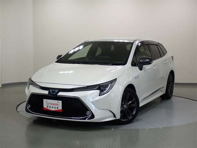 カローラツーリング1.8 ハイブリッド W×B E-Four 4WD