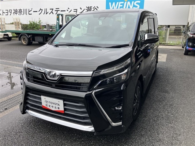 ヴォクシー2.0 ZS 煌