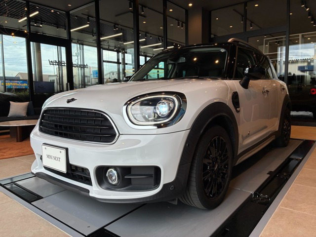 ミニクロスオーバークーパー D オール4 4WD