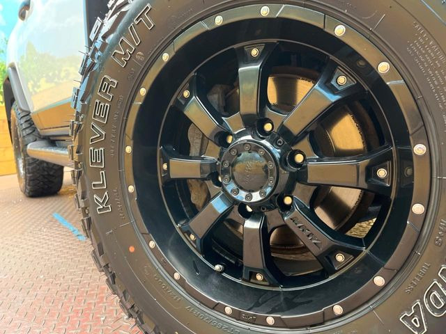 �y17�C���`�A���~�z�C�[���z�O�ςɃ}�b�`�����A���~�z�C�[���𑕒����Ă���܂��B�e��A���~�z�C�[����A�X�^�b�h���X�^�C�����戵�����Ă���܂��B���񂲑��k����������