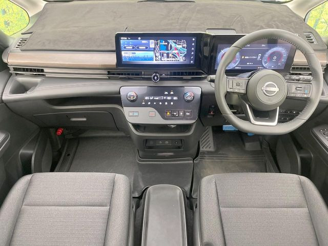 セレナ1.4 e-POWER ハイウェイスターV