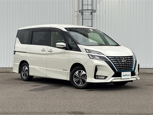 セレナ1.2 e-POWER ハイウェイスターV