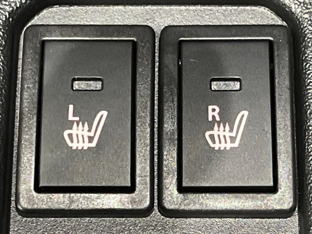 【シートヒーター】寒い日に重宝するシートヒーター!エアコンより早く温まってくれるので寒がりの人も安心ですね♪エアコンの温風は乾燥するから苦手、という方にもをおすすめです。