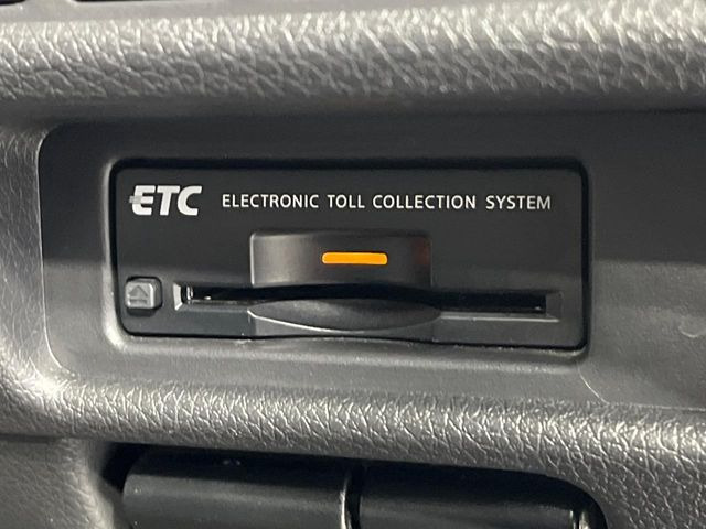 【ETC】高速道路の料金所をストレスなく通過!話題のスポットやサービスエリアに多い「スマートIC」利用時は必須のアイテムです。当店でセットアップを実施、ご納車当日からすぐにご利用いただけます!