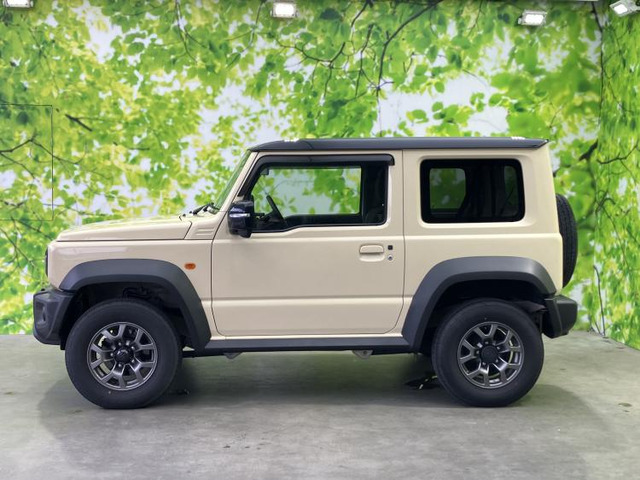 ジムニーシエラ1.5 JC 4WD