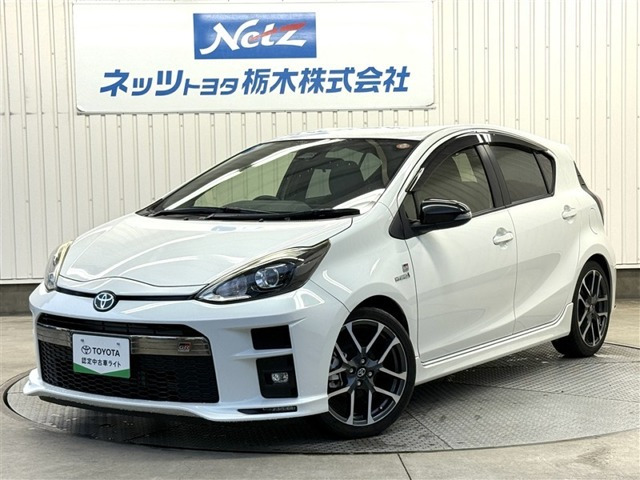 アクア1.5 G GRスポーツ・17インチパッケージ