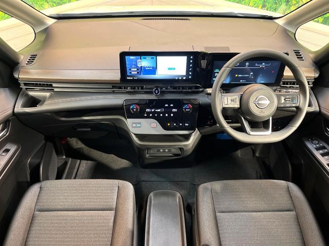 セレナ1.4 e-POWER ハイウェイスターV