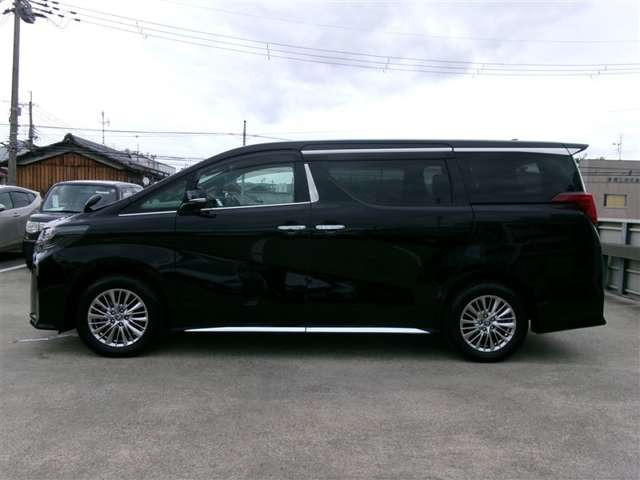 アルファードハイブリッド 2.5 S タイプゴールドII E-Four 4WD