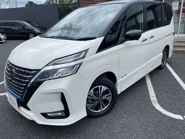 セレナ1.2 e-POWER ハイウェイスターV
