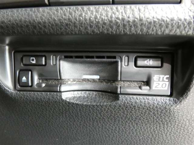 RAV42.5 ハイブリッド G E-Four 4WD