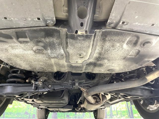 下回りがきれいなうちに、防錆加工の施工がオススメ。降雪地域はもちろん、沿岸部にお住いの方や、趣味でマリン・ウィンタースポーツをされる方にご好評いただいております。