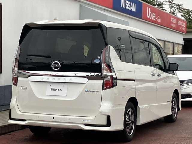 セレナ1.2 e-POWER ハイウェイスターV
