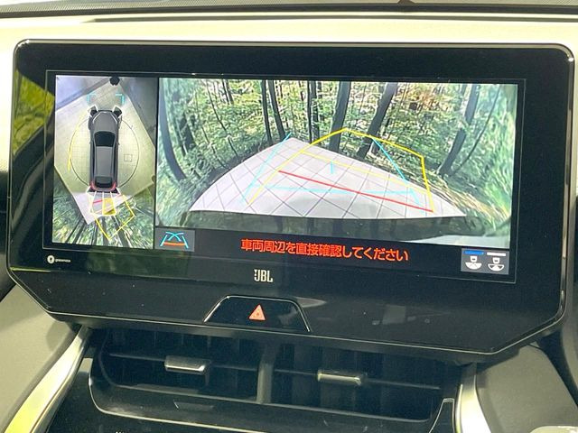 【パノラミックビューモニター】専用のカメラにより、上から見下ろしたような視点で360度クルマの周囲を確認することができます☆死角部分も確認しやすく、狭い場所での切り返しや駐車もスムーズに行えます。