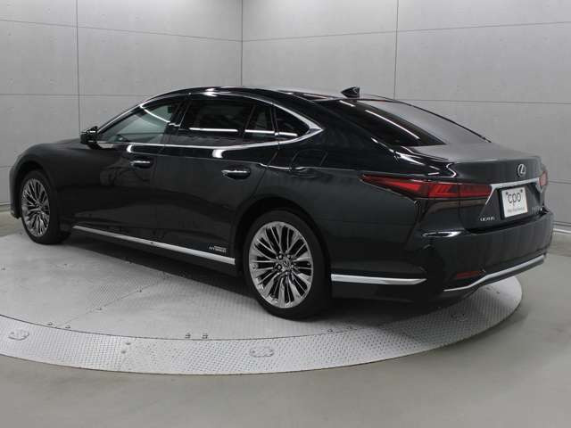 LS500h エグゼクティブ