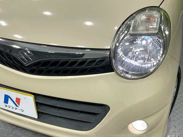 【HIDヘッドライト】非常に明るく前方を照らしてくれるので、悪天候や夜間の走行時も視界良好で安心してお乗りいただけます。