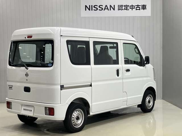 NV100クリッパーDX 5AGS車