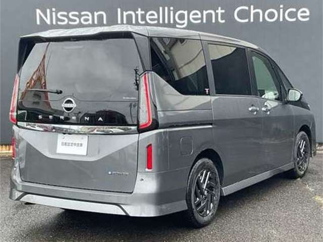 セレナ1.4 e-POWER ハイウェイスターV NissanConnectインフォテインメントシステム