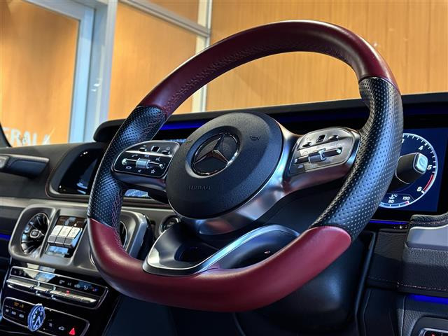GクラスG400d AMG ライン 4WD