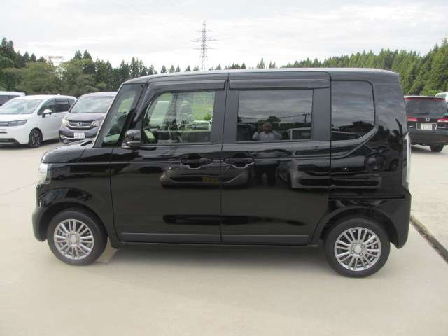 N-BOXジョイ モノトーン 4WD
