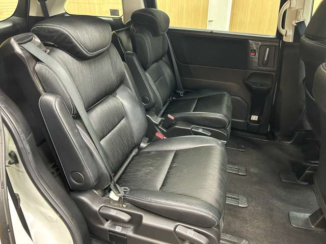 TRENOSには多数、車種様々な在庫がございます。きっとお気に入りの一台に出会えるはずです♪