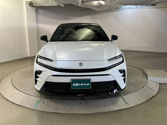 クラウンスポーツ2.5 Z E-Four 4WD