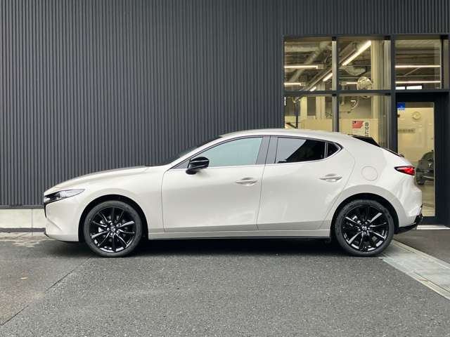 MAZDA3ファストバック1.8 XD ドライブ エディション